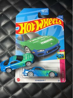 Hot Wheels 95 Mazda RX-7 blue & green #mazda #hotwheels #racing 2 cars