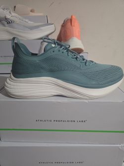 APL shoes