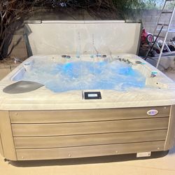 American Whirlpool Hot Tub