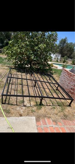King bed frame