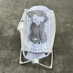 Baby Bassinet/swing/bouncer