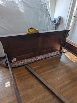 Queen Bed