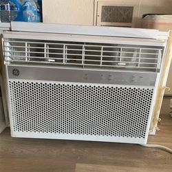 GE 14,000 BTU Window Air Conditioner - Energy Star - Excellent Condition