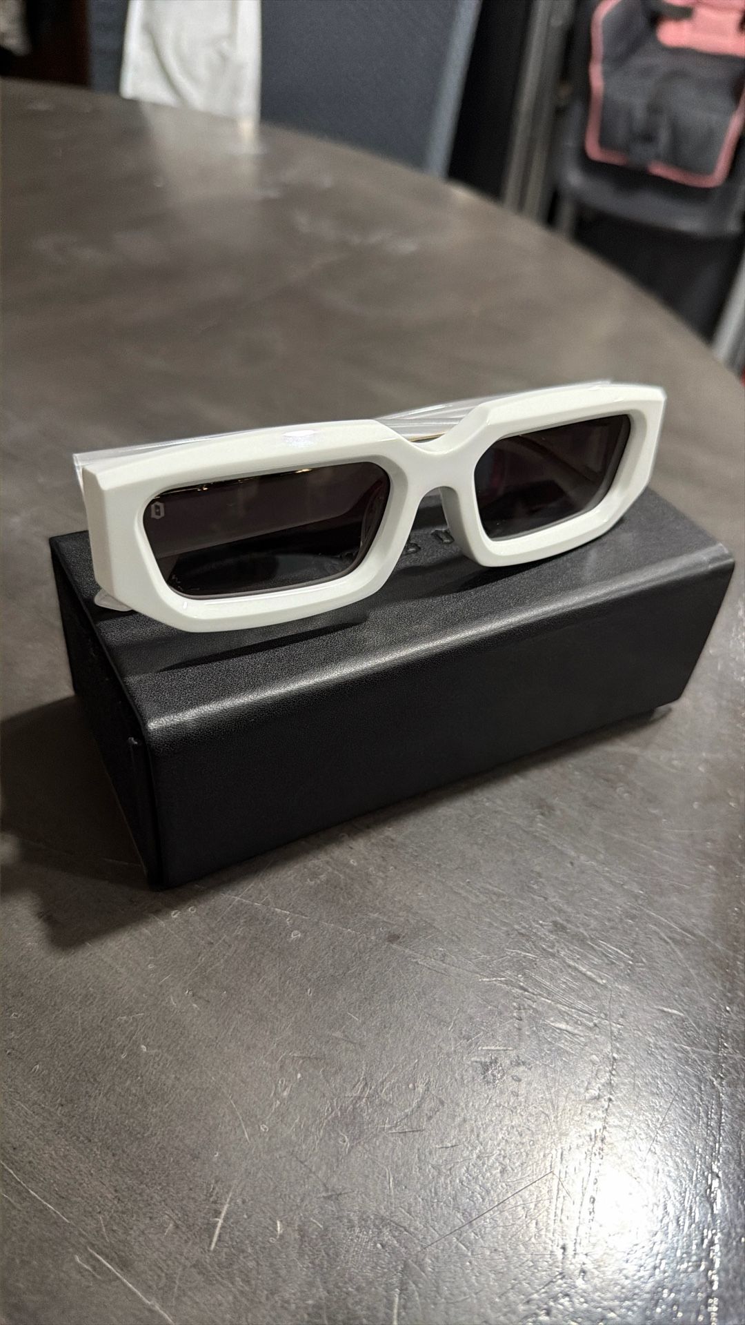 James Oro White Sunglasses Dune