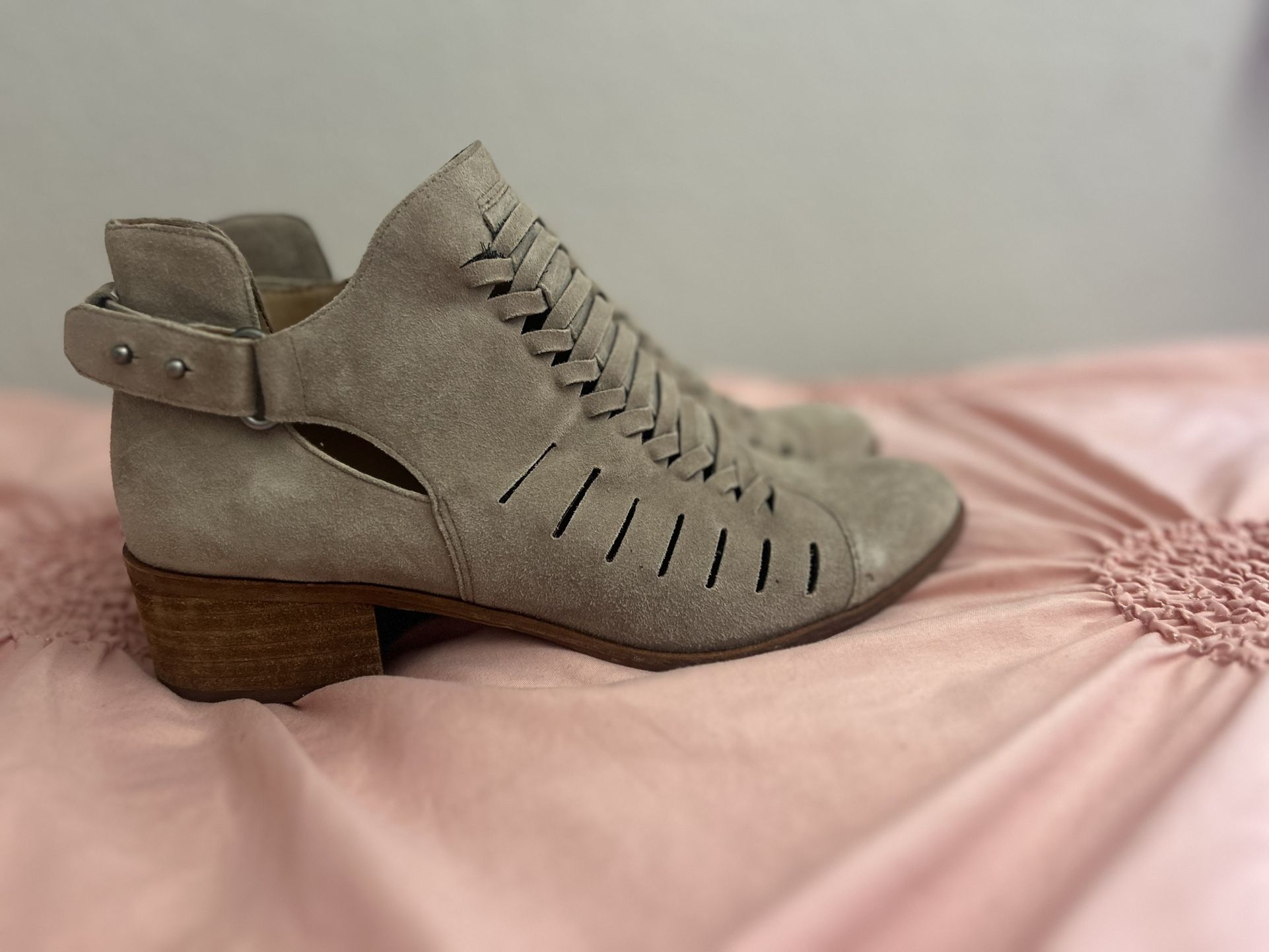 Super Cute Comfy Boots