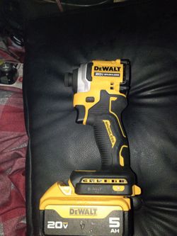 DeWalt 20volt brushless impact with 5amp..battery