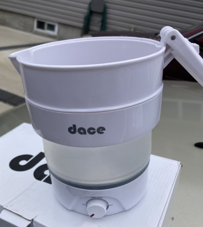 Portable Foldable Electric Travel Kettle, 800ML/27oz, White with Two Folding Cups