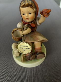 Vintage Original M.I. Hummel Porcelain Figurine, like new, Farewell #65  1993.