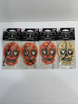 Calaveritas Skull Auto Air Freshener Strawberry Pineapple 
