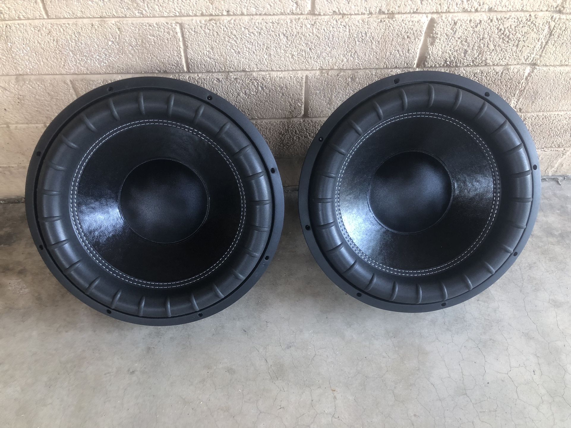 Mrmusicman V3-15 Inch Subwoofers-$659 (2)