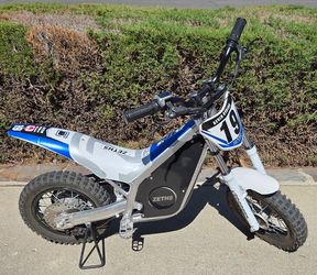 Zeths Youth Electric Trials Bike (800W, Dual Speed) - Includes Charger