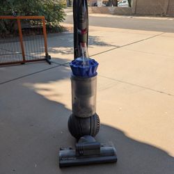Dyson Ball Vacuum 