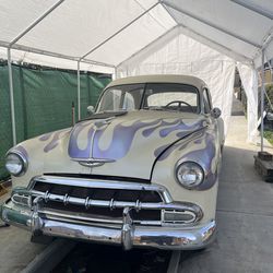 1952 Chevy deluxe