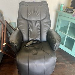 Panasonic massaging Chair 