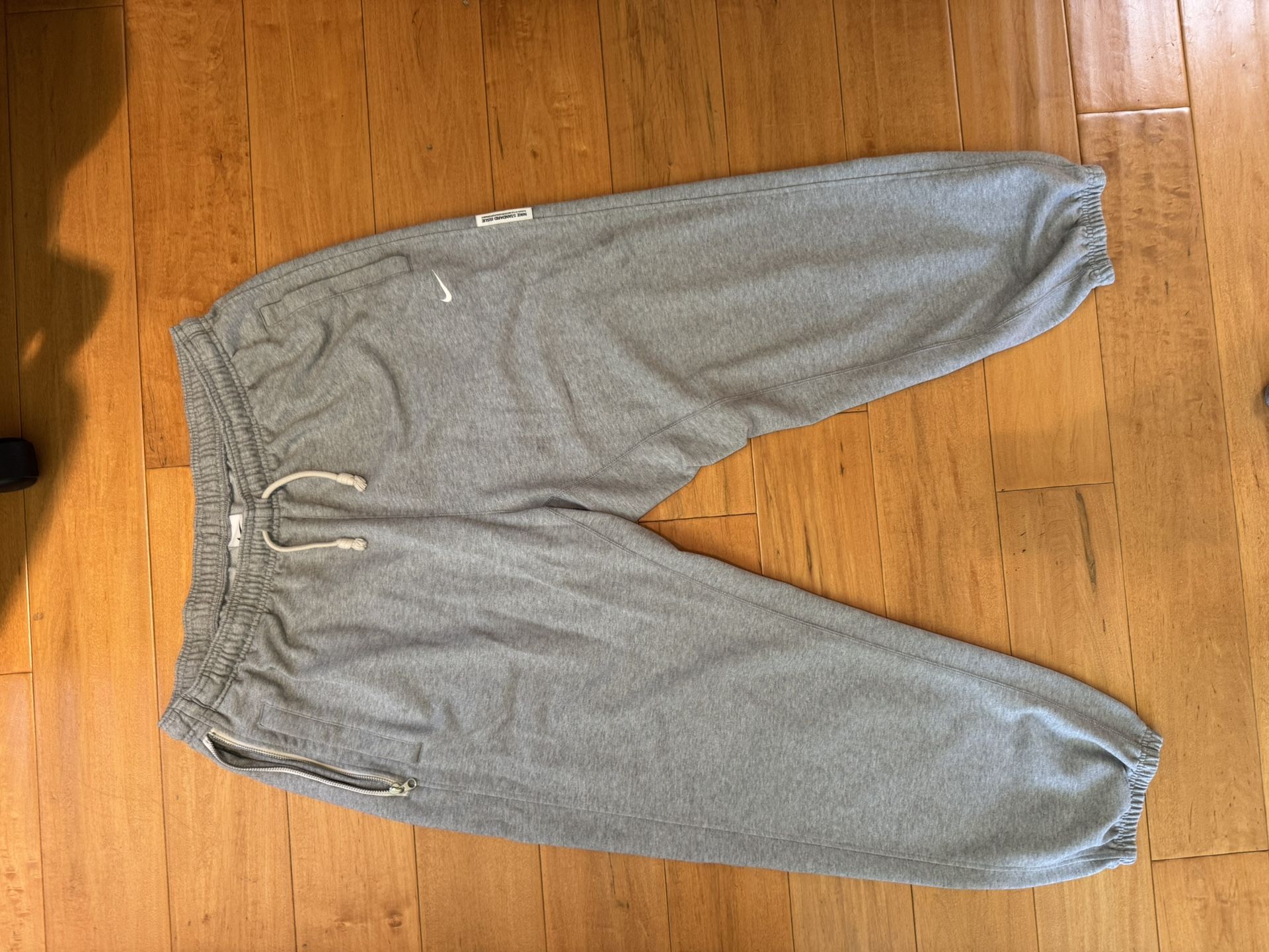 Nike Dri-FIT Sweatpants Joggers XXL – Gray Tech Fleece Style w/ Zip Pocket