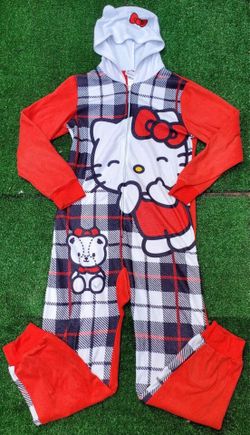 Hello Kitty PJs outfit