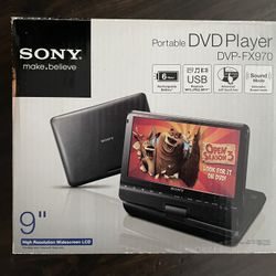 SONY Portable  DVD Player 9”