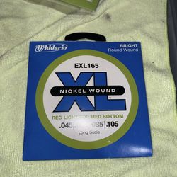 D'Addario 45-105 Light Top/Medium Bottom XL Nickel Wound Bass Strings Bright Roundwound