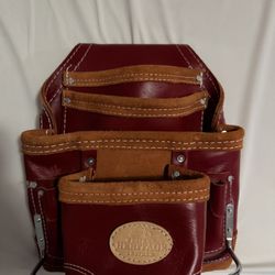 tool belt and hard hat 