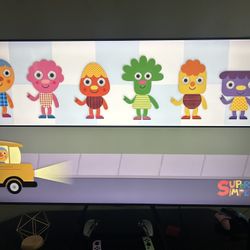 55 Inch Smart Tv The Brand Is Samsung Comes With Legs