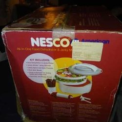 Nesco Food Dehydrator & Jerky Maker