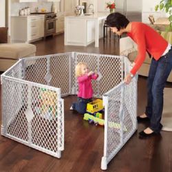 Baby / Dog Gate