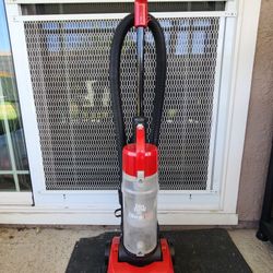 Dirt Devil Vacuum 