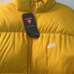 Nike Puffer Jacket Brand New With Tag Mens Size XL 