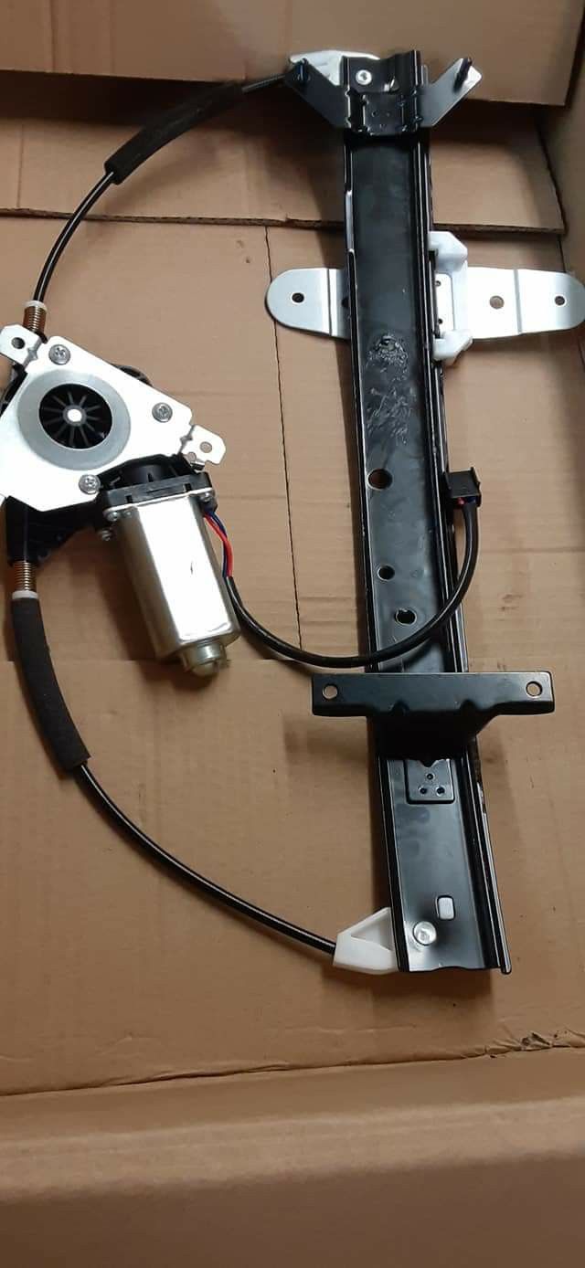 New Ford Crown Vic -Merc Grand Marquis New window motor with regulator