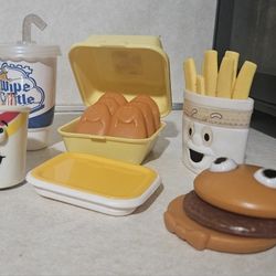 McDonalds - White Castle 1988 Vintage "Fun With Food " Play Set