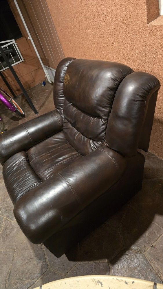 Rocking Recliner Love Couch