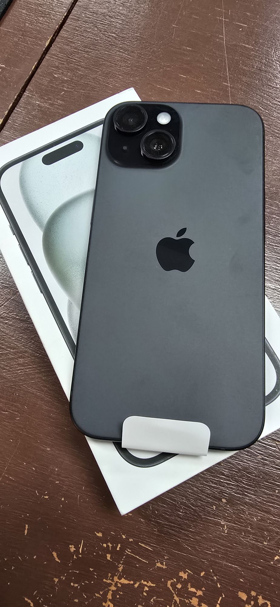 New Iphone 15 128gb Unlocked for ,Any Carrier of your Choice 100% Battery means Not used, Black in Color available