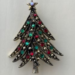 Vintage Hollycraft Colorful Christmas Tree Pin / Brooch 2.25” Gold-tone