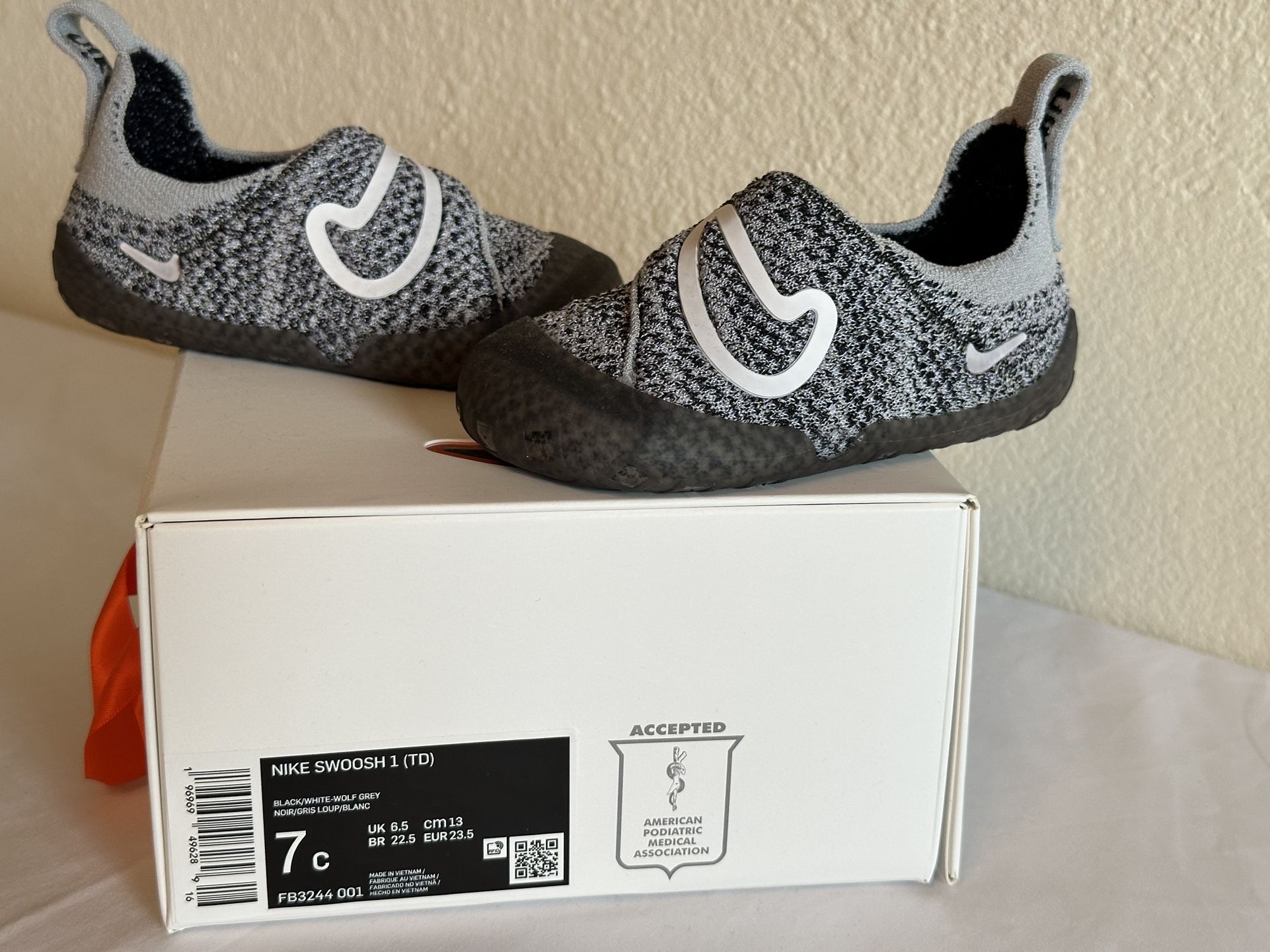 Size 7C Nike Swoosh 1 “Wolf Grey” (TD)