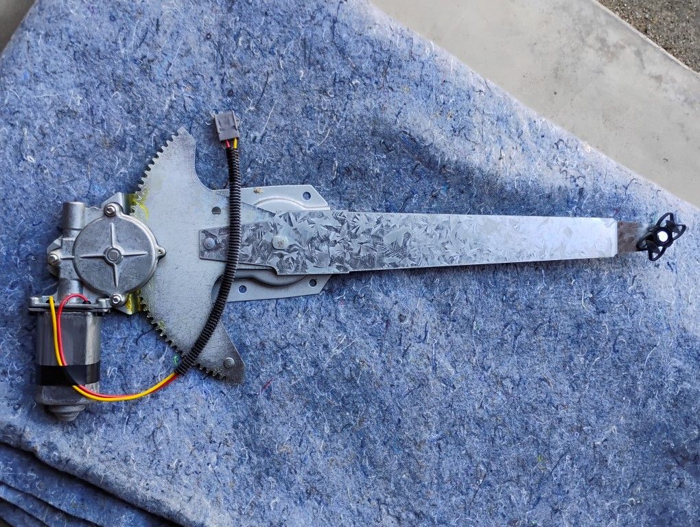 New Power Window Regulators And Electric Motors For 1(contact info removed) Ford F-150 And F-250