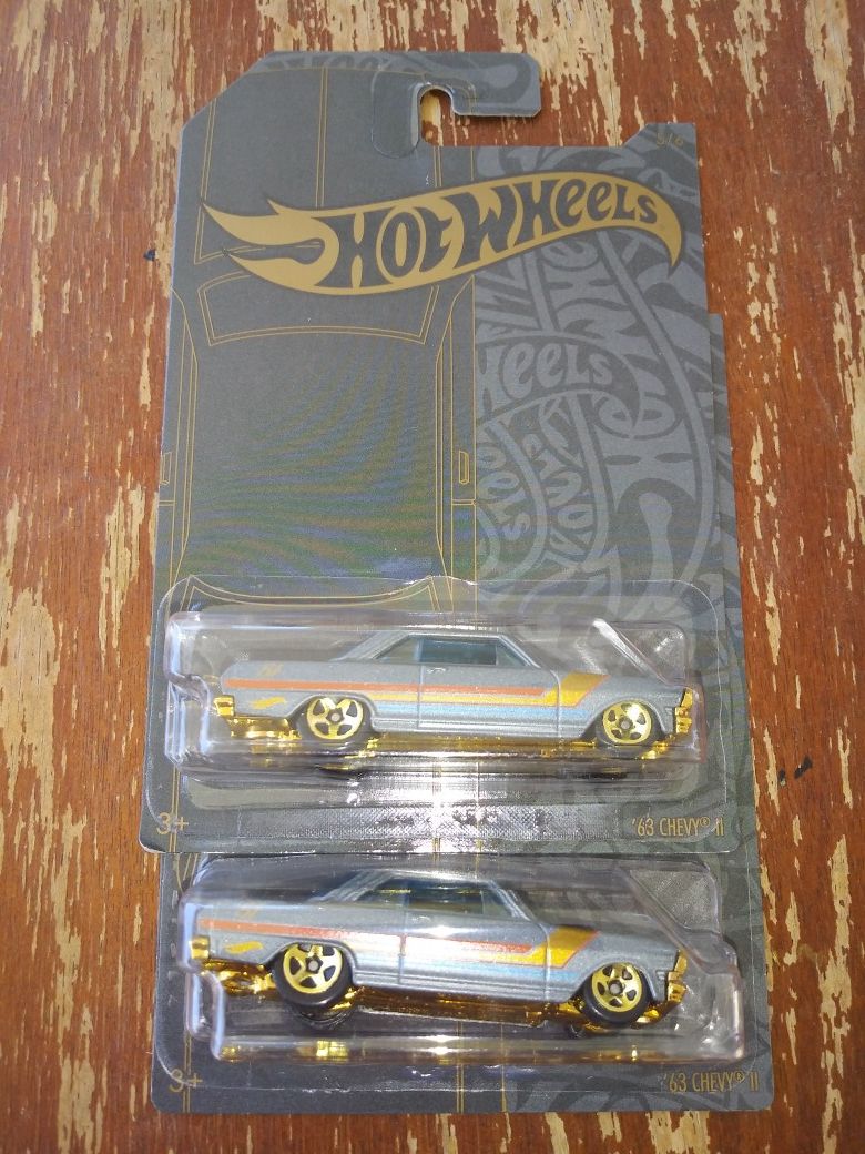 Hot wheels 2019 Satin and Chrome 63 Checy II lot ot 2