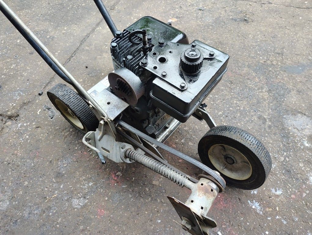 Perfectly Working! Craftsman 3.5 HP Gas Powered Edger!