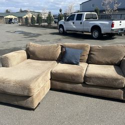 Sectional Couch 