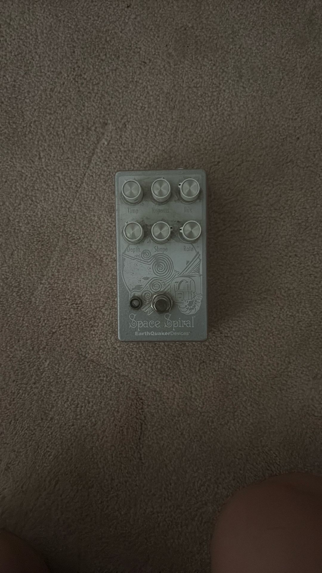 Space Spiral earthquaker Devices Guitars Pedal 