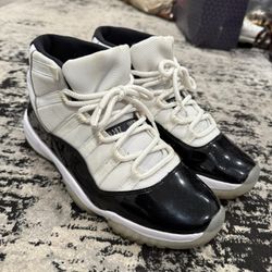 JORDAN CONCORD 11s SIZE 11.5