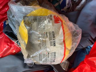 Two 3M hard hats pin-lock