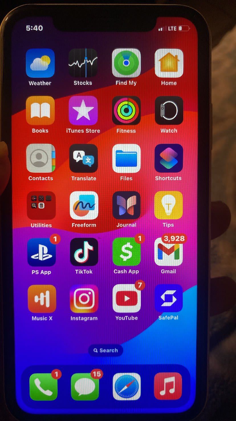 iPhone Xr With TikTok