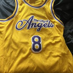 Kobe Bryant jersey