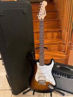 Squier Stratocaster w/ Hardshell Case, Fender Amp