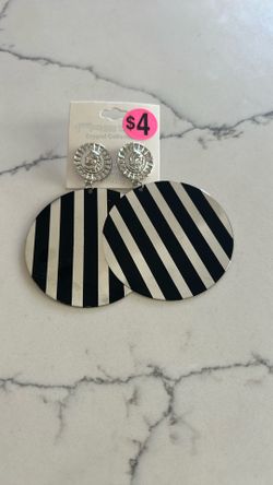Ladies Earrings