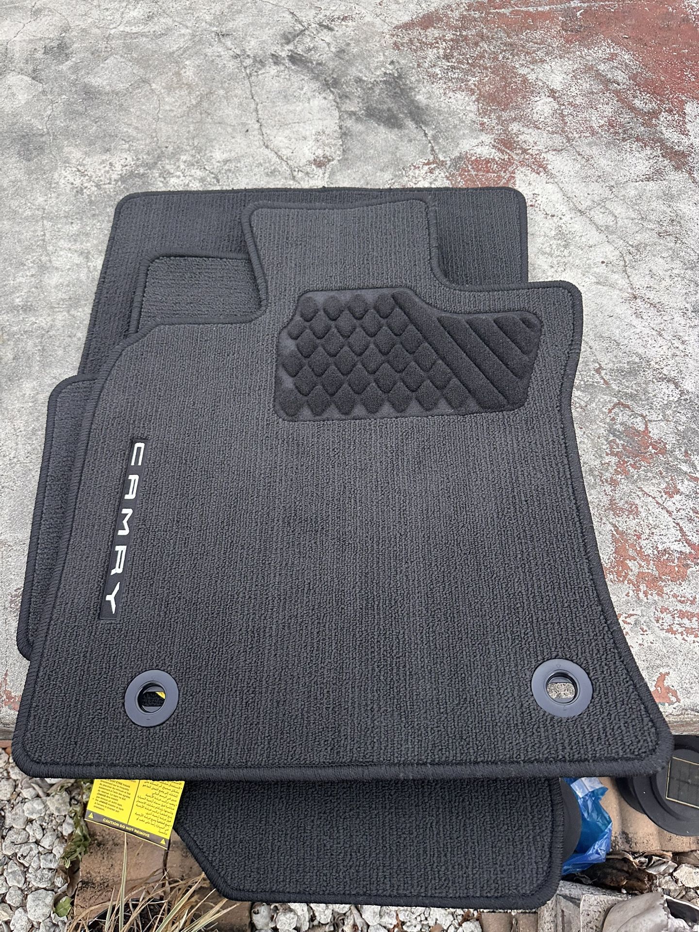 2025 Camry SE OE floor mats
