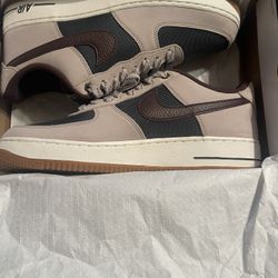 Nike Air Force 1