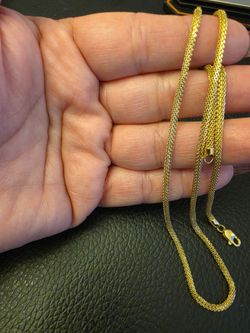 10kt gold Necklace