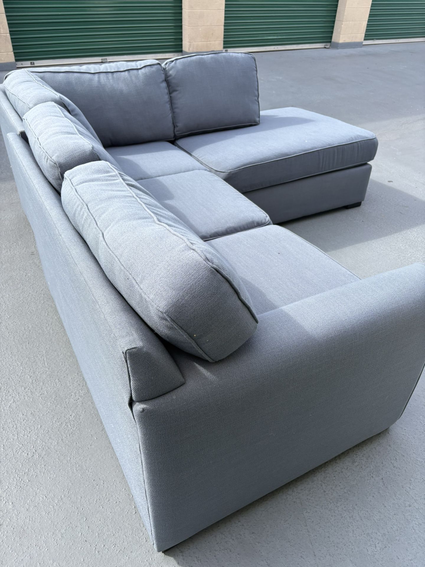 Living SpaceS Sectional Couch Like New Conditions 🛻 Delivery Available🛻