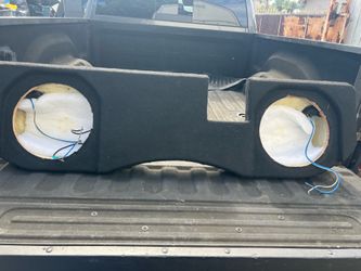 Skar subwoofer box for 2 12” ram